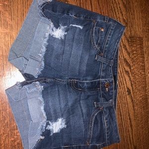 Ripped Jean shorts